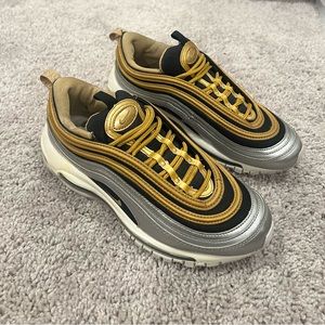 Nike Women’s Air Max 97 SE